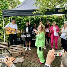 Bürgervereinigung Rodenkirchen feiert 60. Geburtstag mit Live-Gesang
